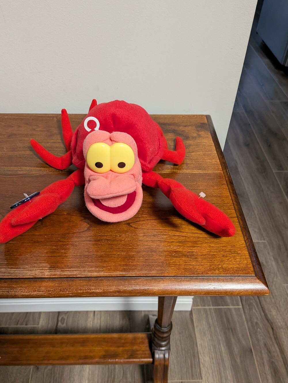 Applause Disney. Red Plush Lobster Stuffed Toy. Little mermaid character GUC.